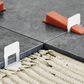 Spony na kladenie dlažby 100ks/bal